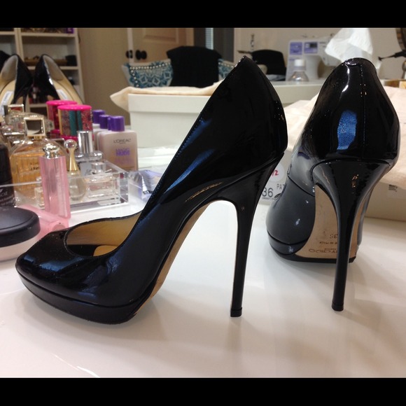 💯 Authentic Jimmy Choo Peep Toe Pumps OBO - Picture 2 of 4