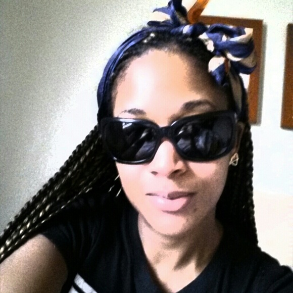 Black Versace Sunnies!!!
