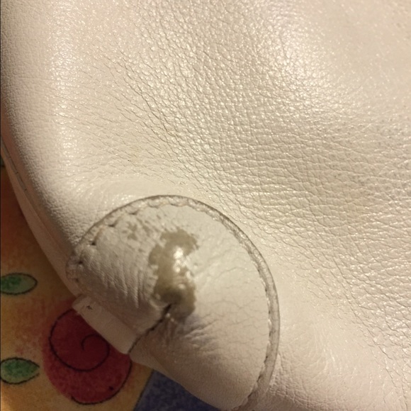 Authentic white Rare Vintage Gucci shoulder bag - Picture 3 of 3