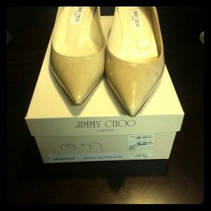 Never worn Jimmy Choo kitten heels (HOLD)