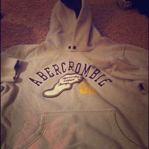 Reduced!! 💥💥💥Youth XL hoodie