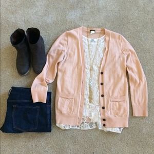 🚫SOLD IN BUNDLE w/@mandysue🚫J.Crew Pink Cardigan