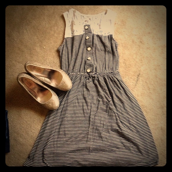 VINTAGE GORGEOUS DRESS NWOT