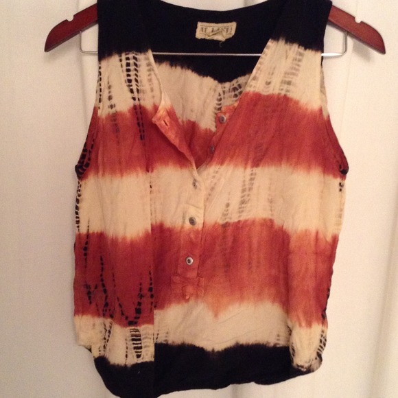 ❌Sold❌Bohemian tie dye tank from India!