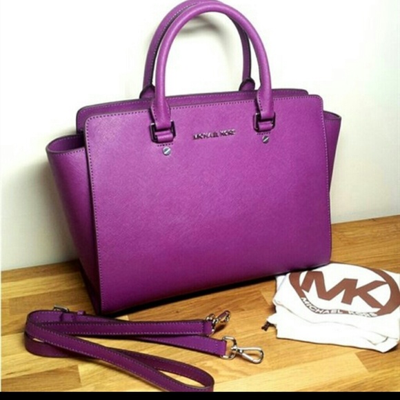 Michael Kors Selma Large Purple Handbag