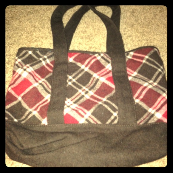 Aeropostale plaid purse