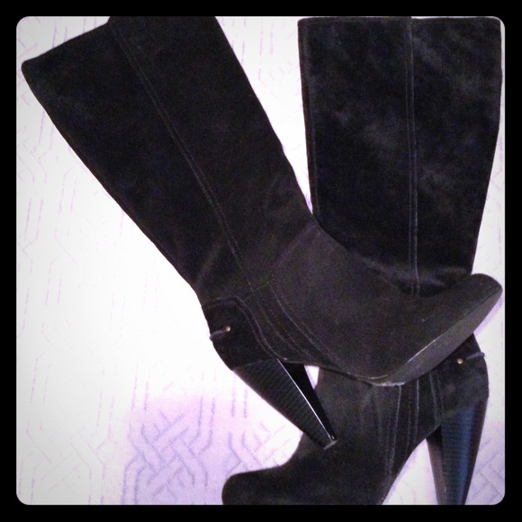 Black suede boots - Picture 1 of 4