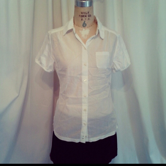 Sale! White short sleeved cotton blouse