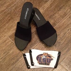 NEW Onesole Shoes with Interchangeable Tops