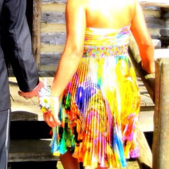 Prom/ pageant dress - Picture 3 of 3