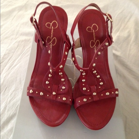 Super cute Jessica Simpson sandal wedges!