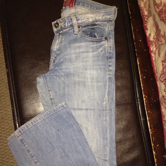 Guess jeans.