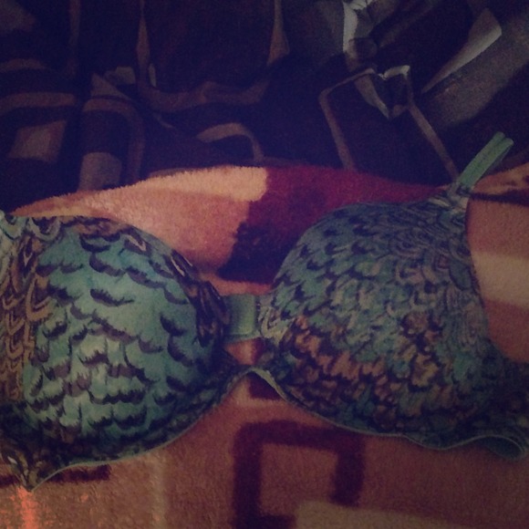 Victoria Secret Bra!