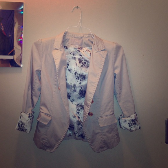 Beige blazer