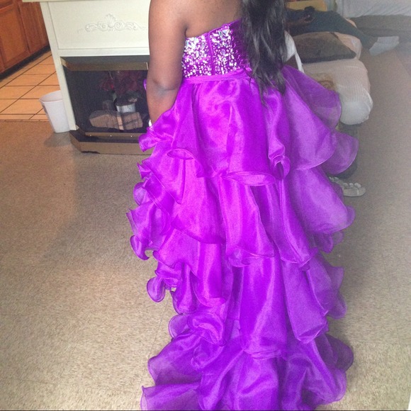 Prom dress - Picture 2 of 4