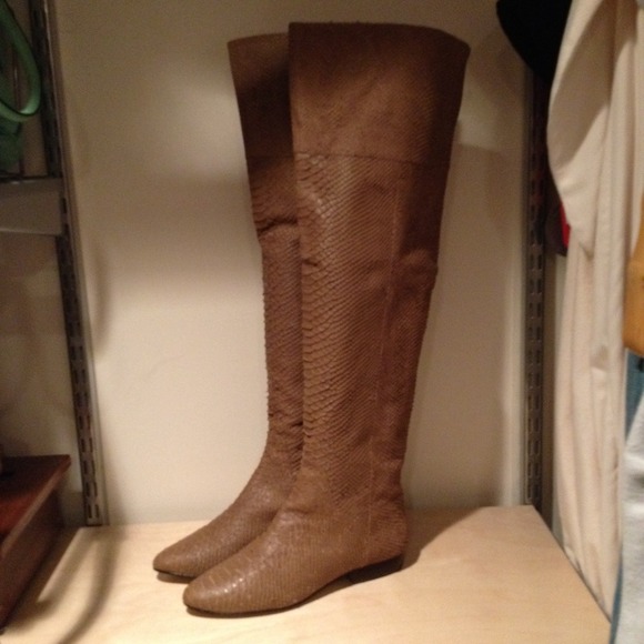 Kelsi Dagger Charmer boot in Cognac sz 9.5 NWT
