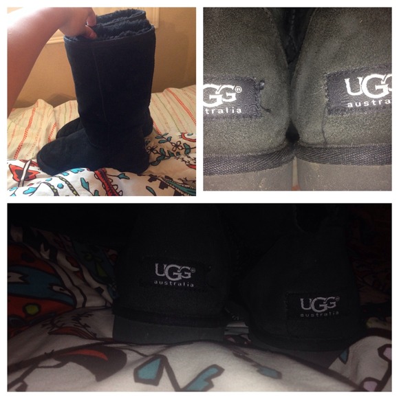 Uggs on hold - Picture 1 of 1