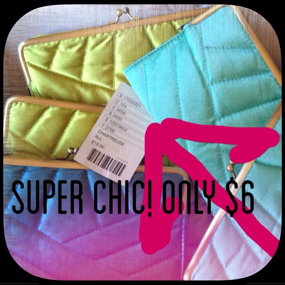 CLOSING SALE Deena Ozzy Wallet/Clutch-Chartreuse