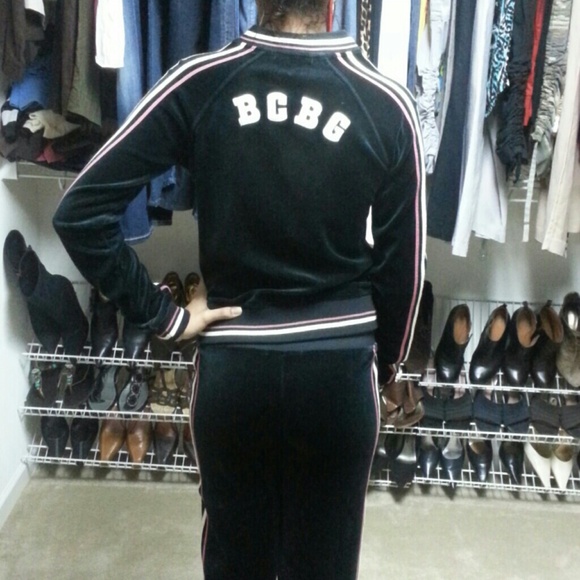 BCBG Velour Running Suit- Top & bottom. Brand New - Picture 2 of 3