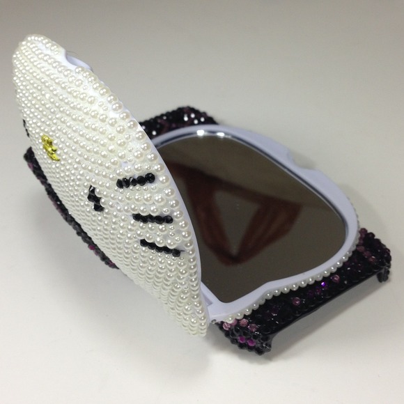 Hello Kitty iPhone 5, iPhone 5s case - Picture 3 of 3