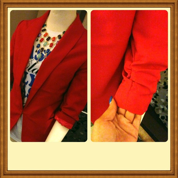 🆕 RED BLAZER REDUCED  ( Priced to sell) - Picture 2 of 4