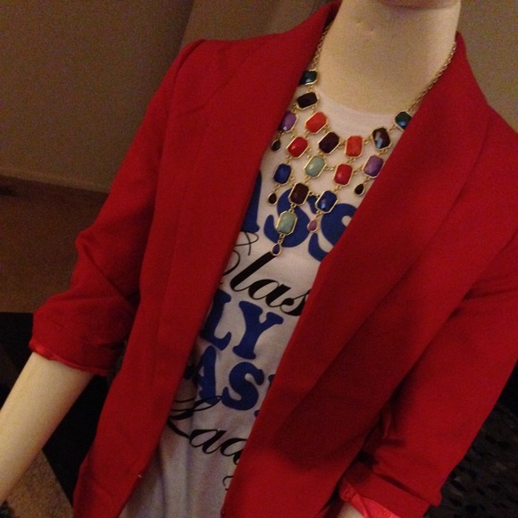 🆕 RED BLAZER REDUCED  ( Priced to sell) - Picture 4 of 4