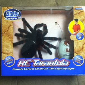 Remote Control Tarantula perfect for Xmas