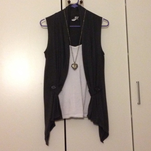 🍁🍂Charcoal Grey Button Vest🍂🍁