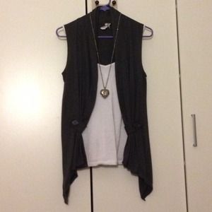 🍁🍂Charcoal Grey Button Vest🍂🍁