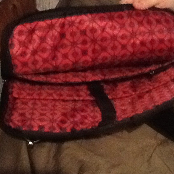 ❌Sold❌Black and pink laptop case - Picture 2 of 2