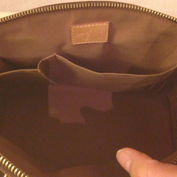 LV tivoli - Picture 2 of 3