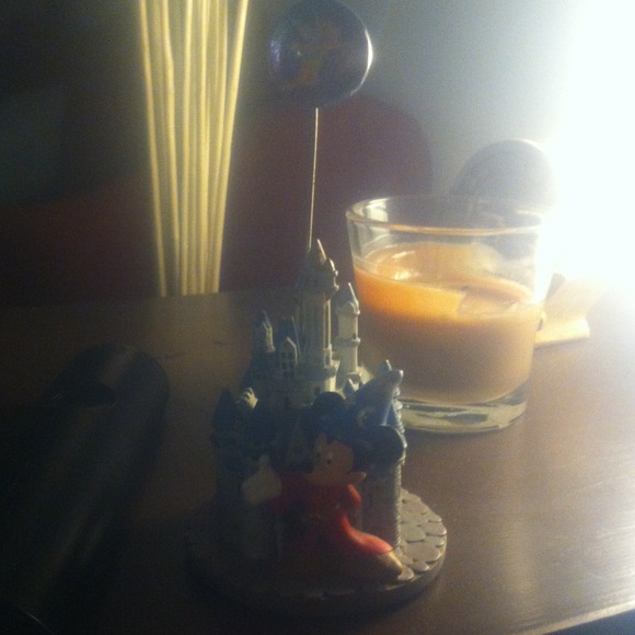 Picture holder