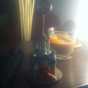 Picture holder