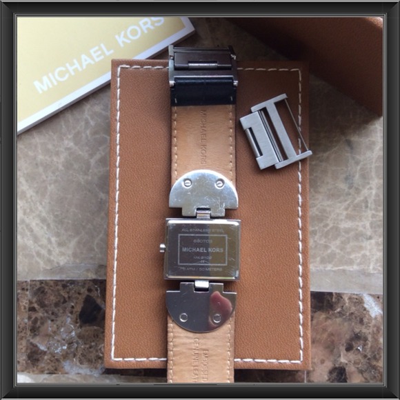 💝💯AUTHENTIC MICHAEL KORS WATCH💝 - Picture 4 of 4