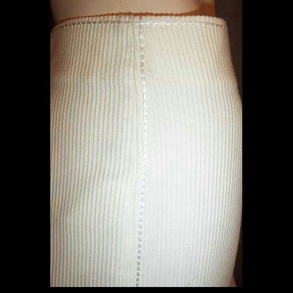Valentino Cream Virgin Wool Ribbed Pants 4/6 NWOT - Picture 4 of 4