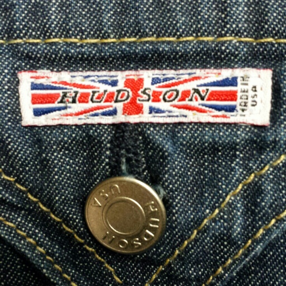 Reduced! Vintage Hudson jeans size 29 mini flare