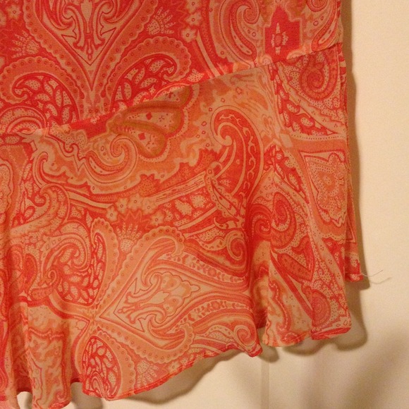 Pink paisley chiffon skirt - Picture 3 of 4