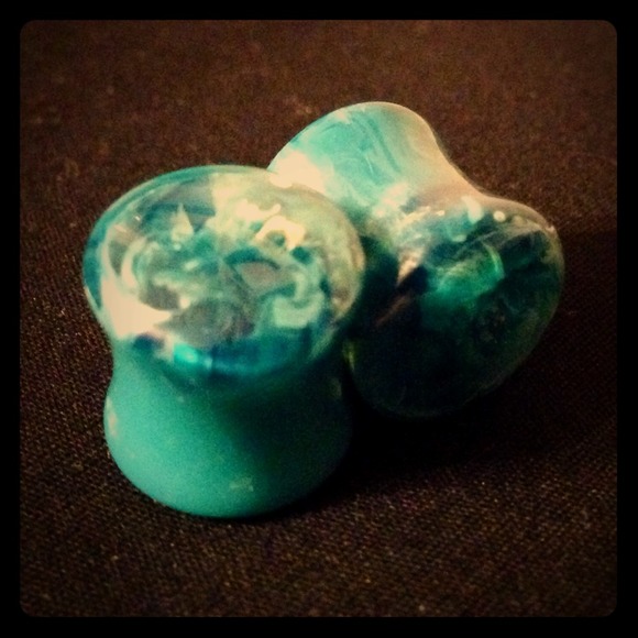 Plugs