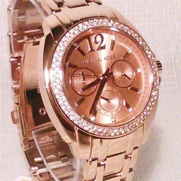 MICHAEL KORS ROSE GOLD WATCH! new w tags n box!
