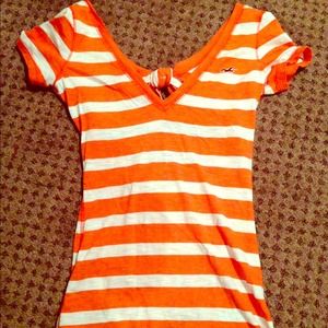 Triangle open back V-Neck Tee