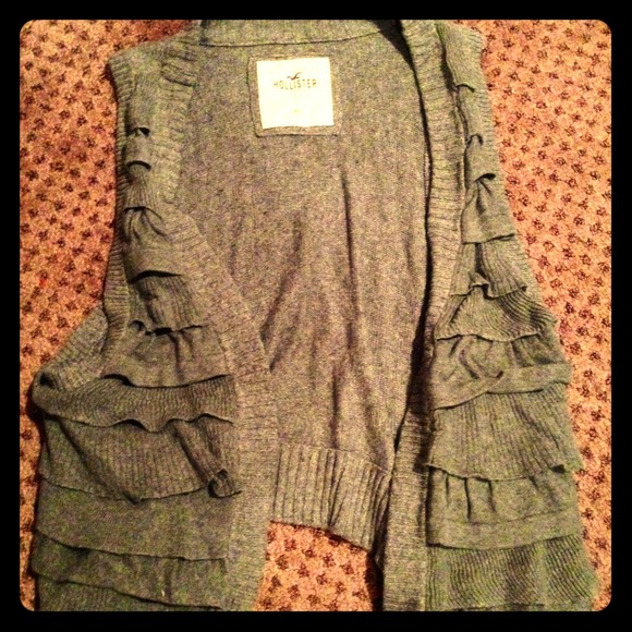 Grey Low-High Sweater Vest