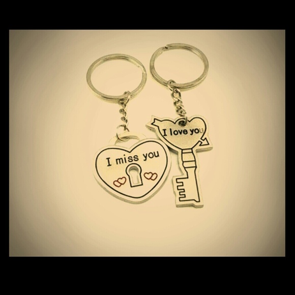 I L?VE You, I Miss You - Swthearts Couple Keychain - Picture 1 of 2