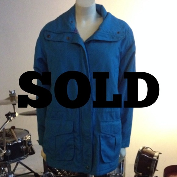 🚫SOLD🚫 Vintage blue parka