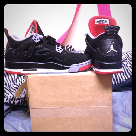 Air Jordan 4 Retro (2012 Release)