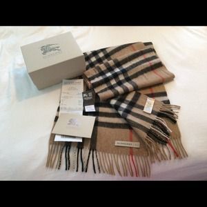 Burberry Giant Check Cashmere Scarf