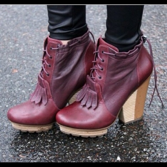 Timo Weiland for Tsubo 'Royce' Booties - Picture 1 of 3