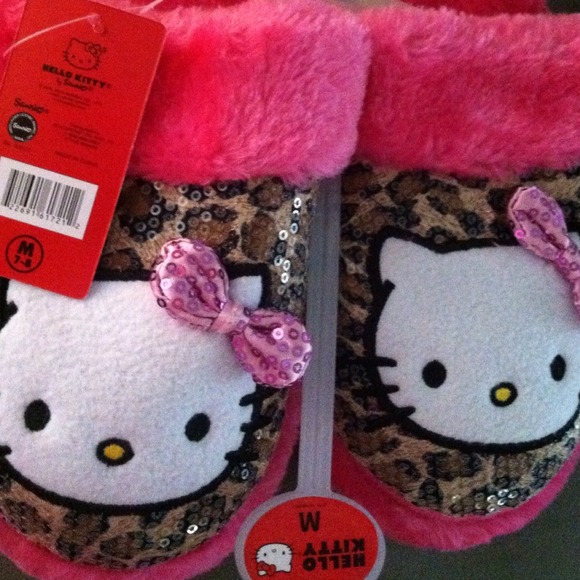 Hello Kitty Slippers