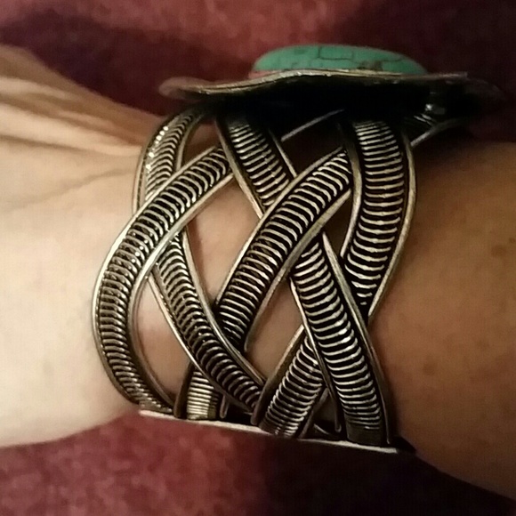 Turquoise cuff - Picture 2 of 3
