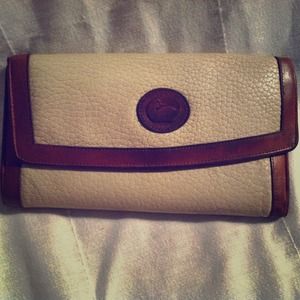 Dooney and Bourke wallet