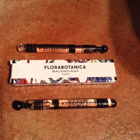 FLORABOTANICA by Balenciaga 2 purse size perfumes
